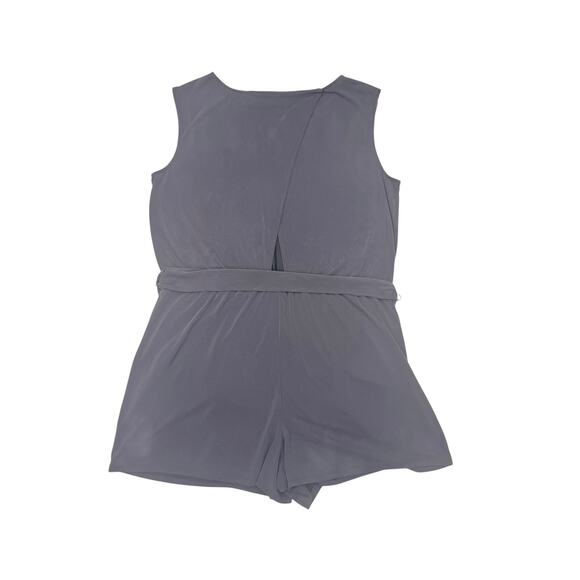 LOFT Keyhole Back Romper XL | Crossover Snap Closure | - Picture 3 of 6